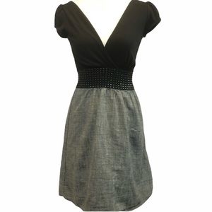 ✅4-20$ sale V neck dress size small a line